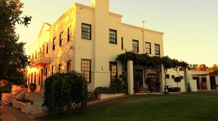 Mitre's Edge Wine Estate