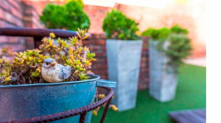 Retreat on Main Bed and Breakfast