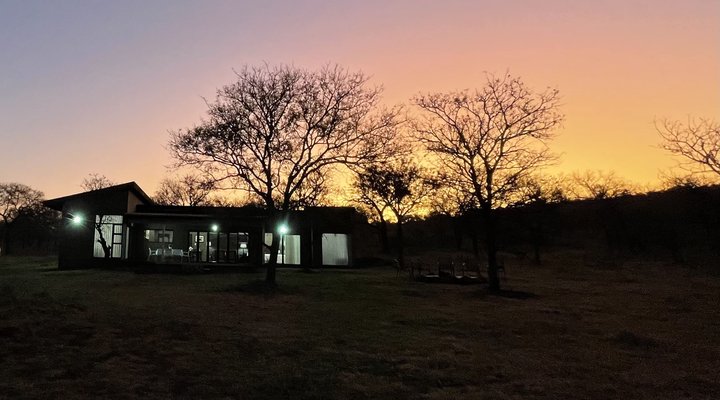 Elephant Kraal - Avery House