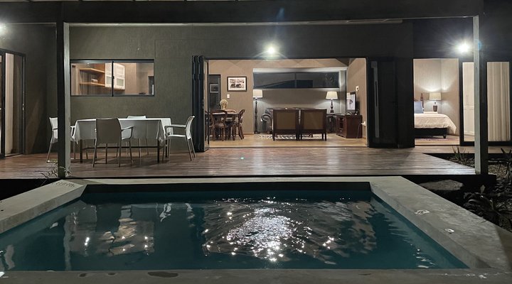 Elephant Kraal - Avery House