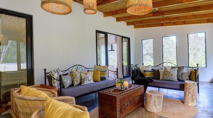 Sanjika Escapes - Boshuis Farm Stay