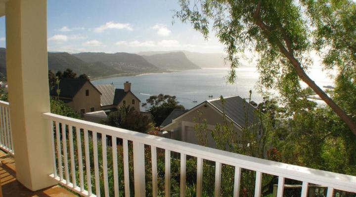 Albatross House Guest House