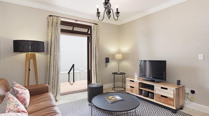 Winelands Golf Lodges 29 by HostAgents