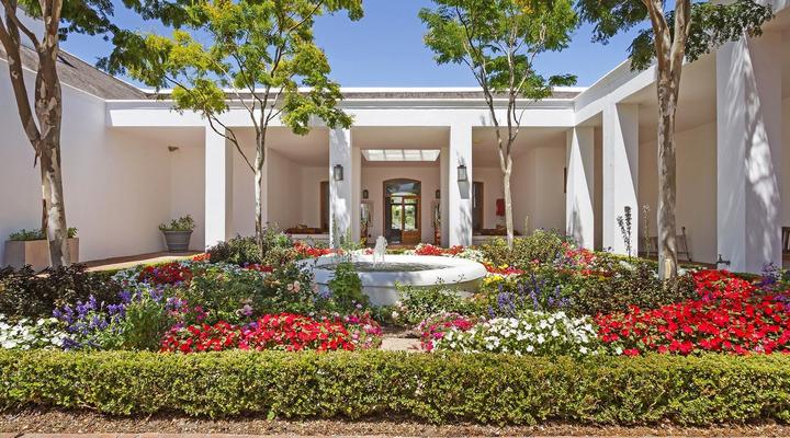 Winelands Golf Lodges 29 by HostAgents