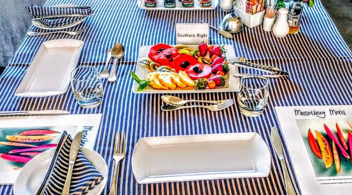 Mosselberg On Grotto Beach