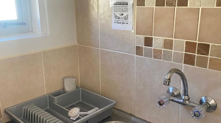 Xanske's Place with Wood fired Hot Tub