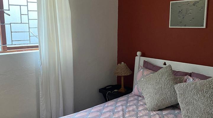 Xanske's Place with Wood fired Hot Tub