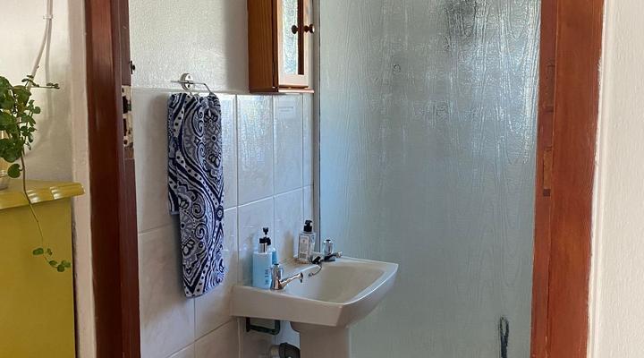 Xanske's Place with Wood fired Hot Tub