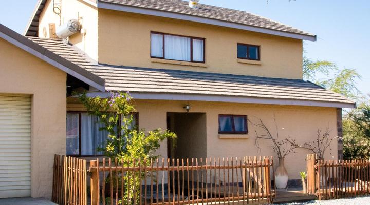 Hoedspruit Wildlife Estate (Indlovu Lodge)