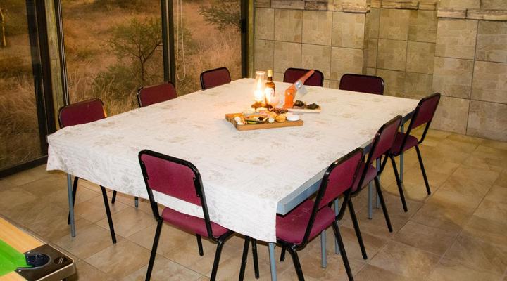 Hoedspruit Wildlife Estate (Indlovu Lodge)