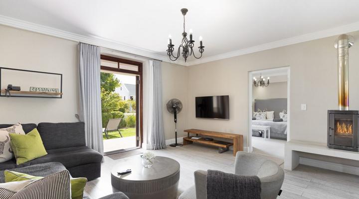 Winelands Golf Lodges 17 by HostAgents