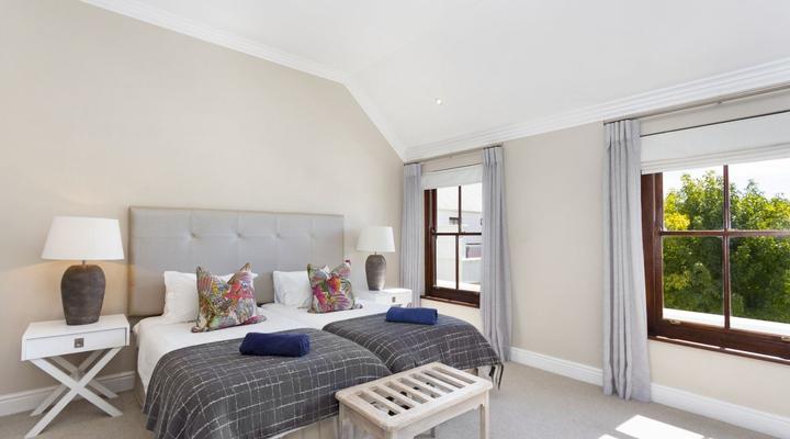 Winelands Golf Lodges 17 by HostAgents