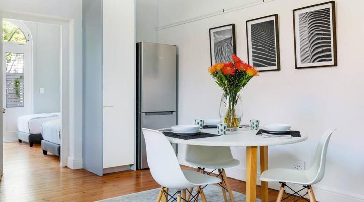 Contemporary Cottage