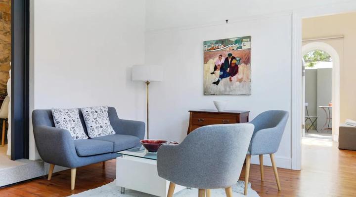 Contemporary Cottage