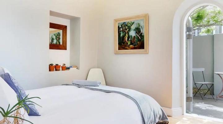 Contemporary Cottage