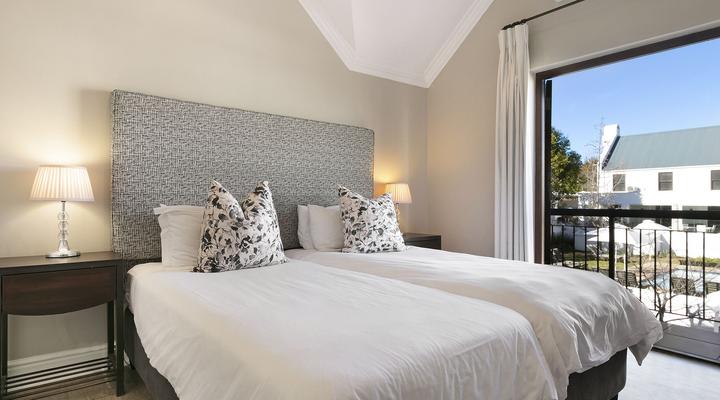 Winelands Golf Lodges 11 by HostAgents