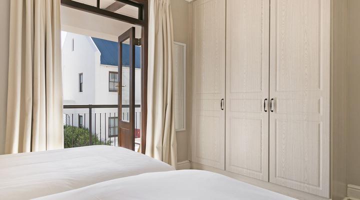 Winelands Golf Lodges 11 by HostAgents