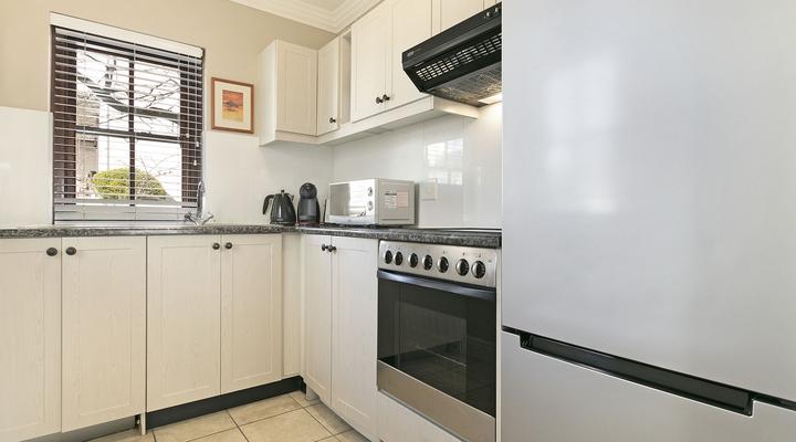 Winelands Golf Lodges 14 by HostAgents