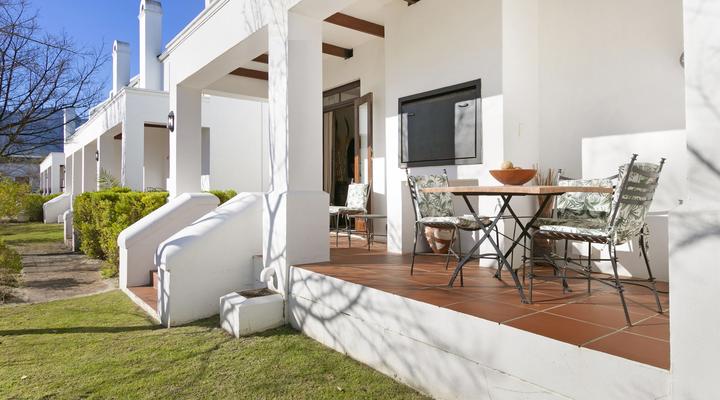 Winelands Golf Lodges 14 by HostAgents