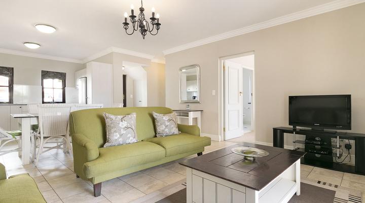 Winelands Golf Lodges 15 by HostAgents