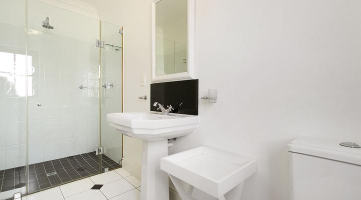 Winelands Golf Lodges 15 by HostAgents