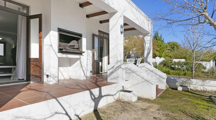 Winelands Golf Lodges 15 by HostAgents