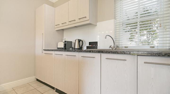 Winelands Golf Lodges 4 by HostAgents