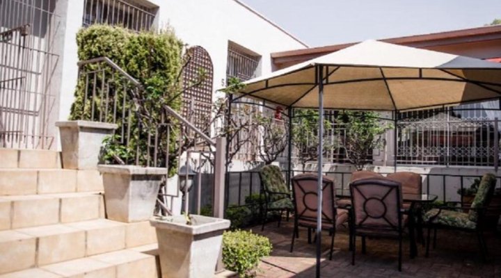 Frankfort Guest House