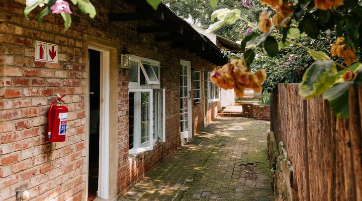 Casalinga La Casa and Restaurant