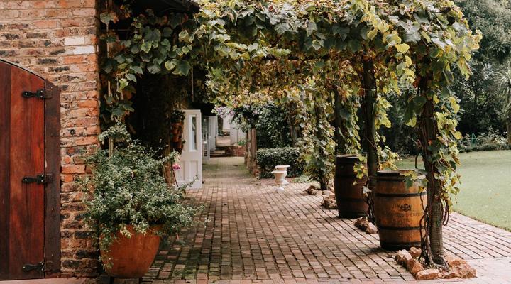 Casalinga La Casa and Restaurant