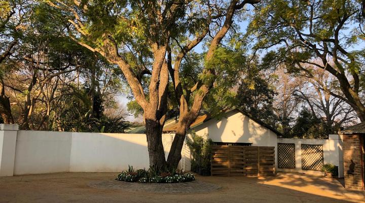 Casalinga La Casa and Restaurant