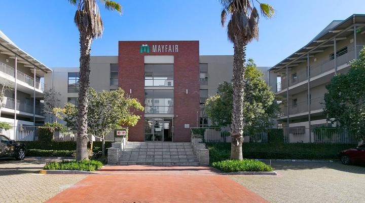 Luxury 2 bedroom apartment in Century City