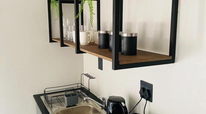 46 on Allcock Street