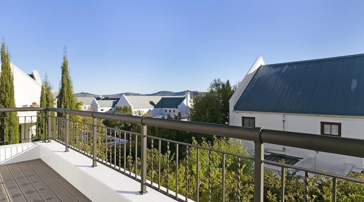 Winelands Golf Lodges 22 by HostAgents