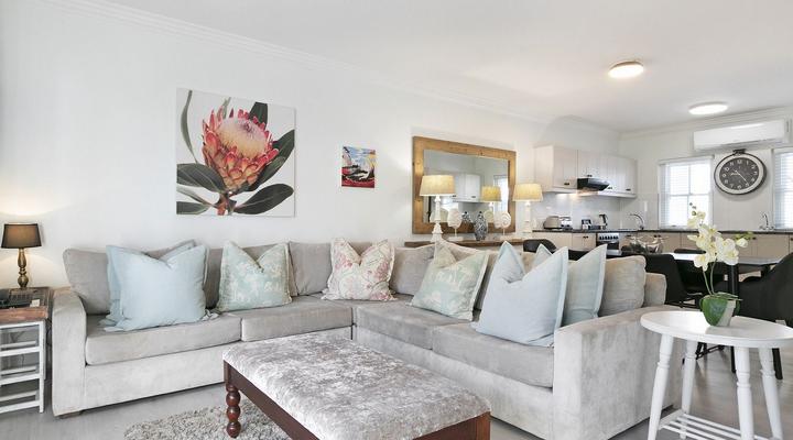 Winelands Golf Lodges 22 by HostAgents