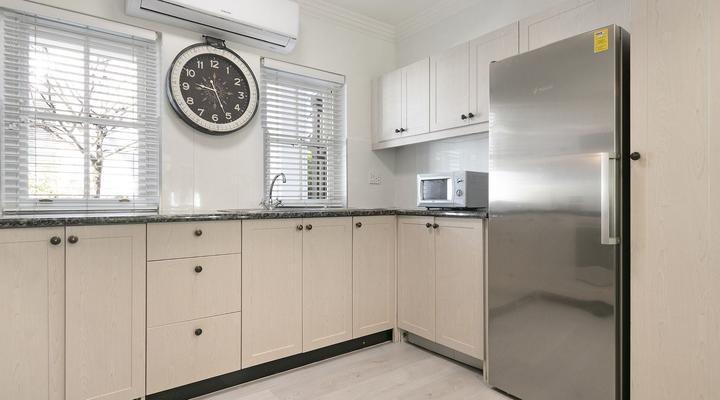 Winelands Golf Lodges 22 by HostAgents