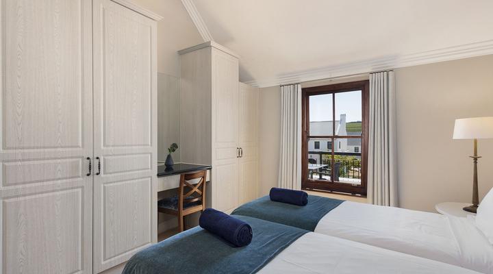 Winelands Golf Lodges 21 by HostAgents