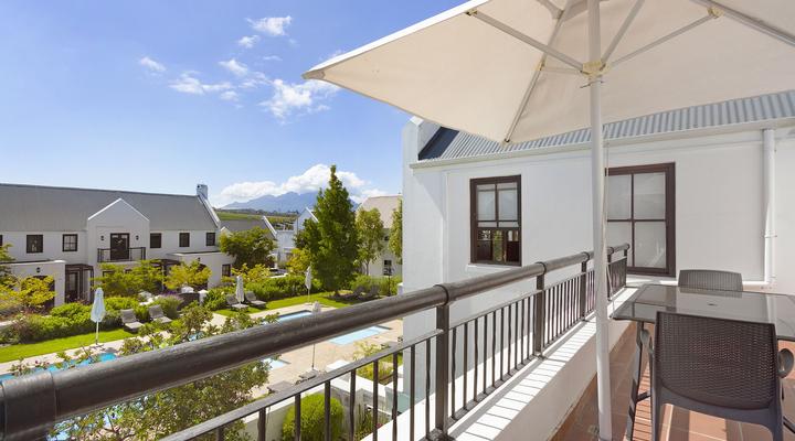 Winelands Golf Lodges 21 by HostAgents