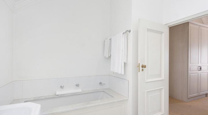 Winelands Golf Lodges 21 by HostAgents