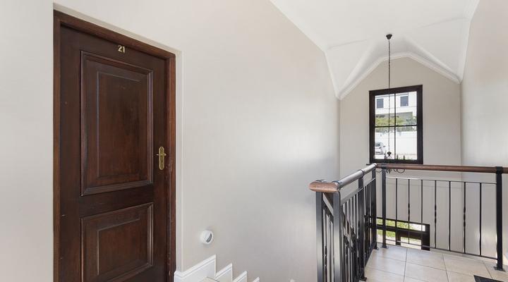 Winelands Golf Lodges 21 by HostAgents