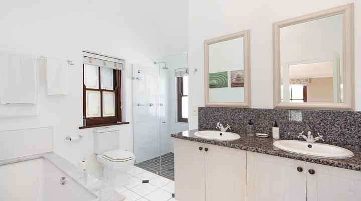 Winelands Golf Lodges 28 by HostAgents