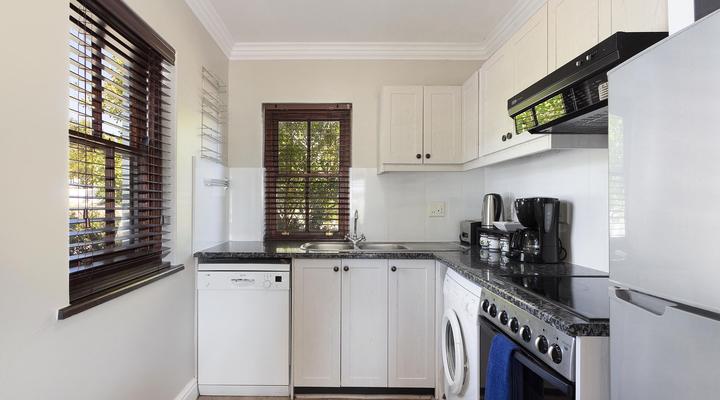 Winelands Golf Lodges 28 by HostAgents