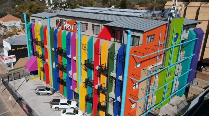 Next to Apartment Hotel