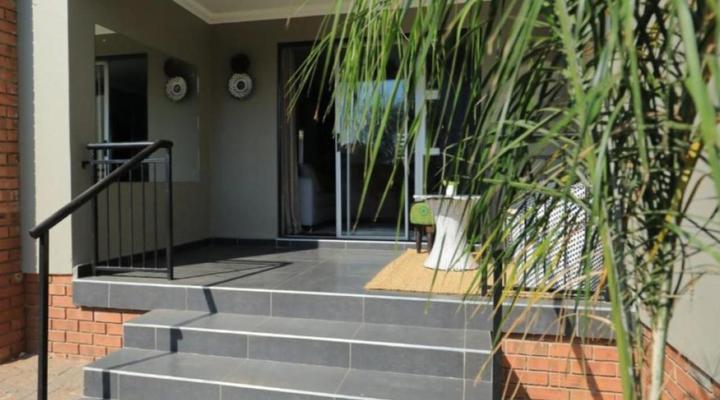 The View Luxury Apartment