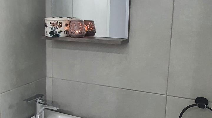 Victorious on Whites rd