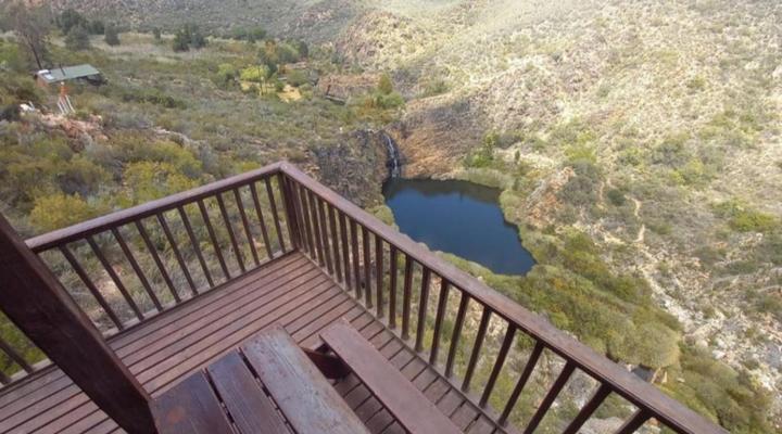 Eagle Falls Country Lodge & Adventures