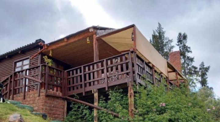 Eagle Falls Country Lodge & Adventures