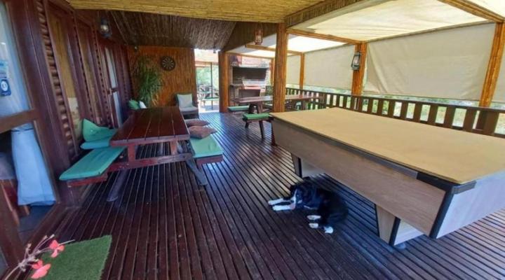 Eagle Falls Country Lodge & Adventures