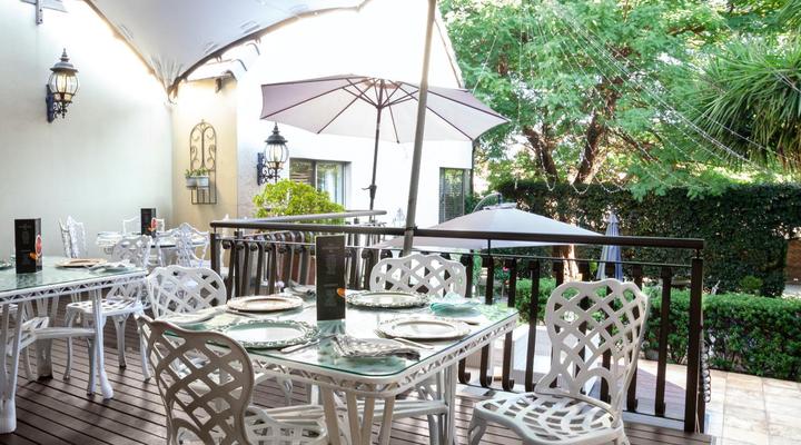 InnJoy Boutique Hotel