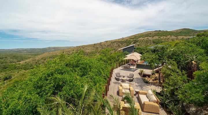 Rhino Ridge Safari Lodge